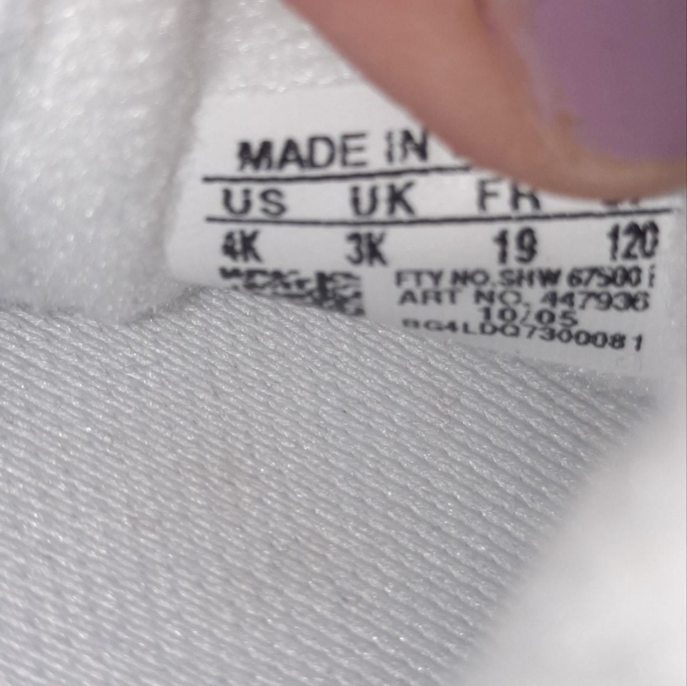 ADIDAS - Picture 7 of 8